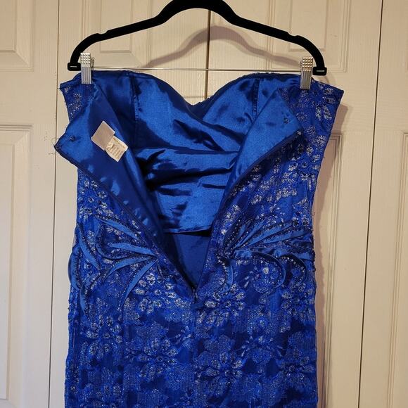 Fiesta Fashions, XL | Sleeveless Bodycon Beaded Blue Prom Cocktail Wiggle Dress. - Picture 7 of 8